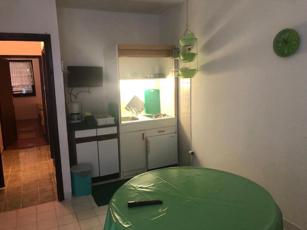 Apartments And Rooms With Parking Space Klenovica, Novi Vinodolski - 5590 Εξωτερικό φωτογραφία