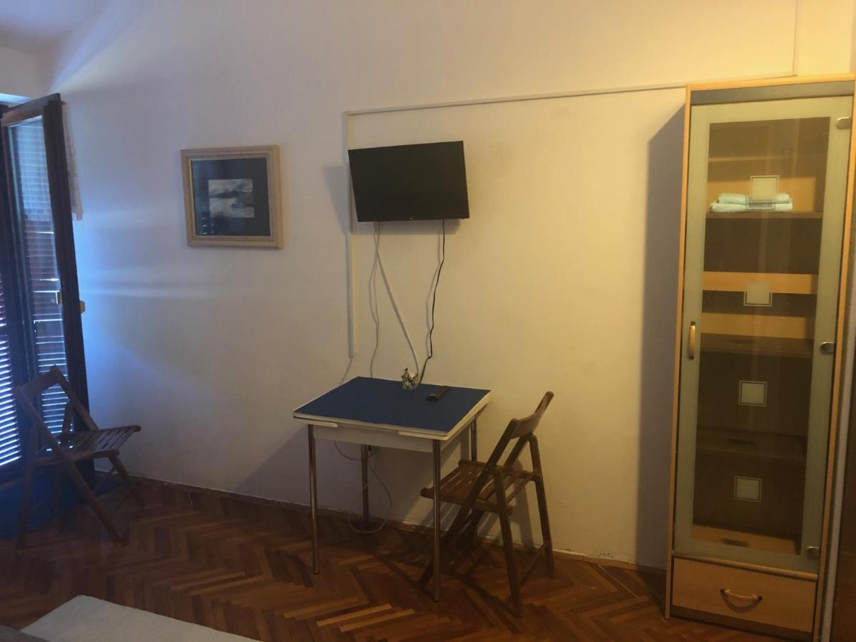 Apartments And Rooms With Parking Space Klenovica, Novi Vinodolski - 5590 Εξωτερικό φωτογραφία