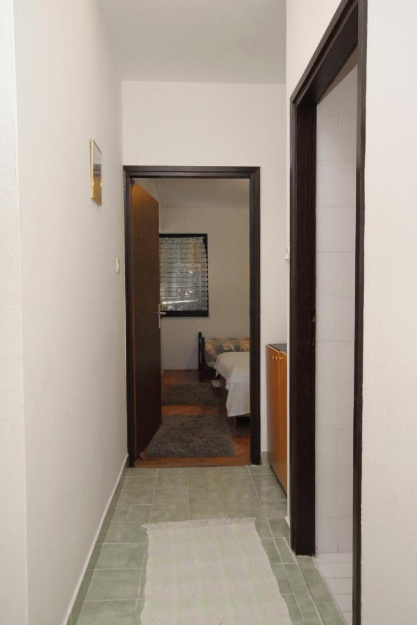 Apartments And Rooms With Parking Space Klenovica, Novi Vinodolski - 5590 Εξωτερικό φωτογραφία
